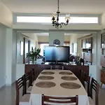 Beachfront Bliss 3br With Panoramic Sea View Апартаменты *