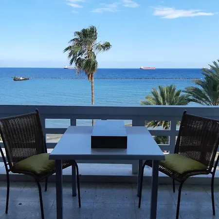 Διαμέρισμα Enjoy Sunrise At Spacious 3br Flat By The Seafront *