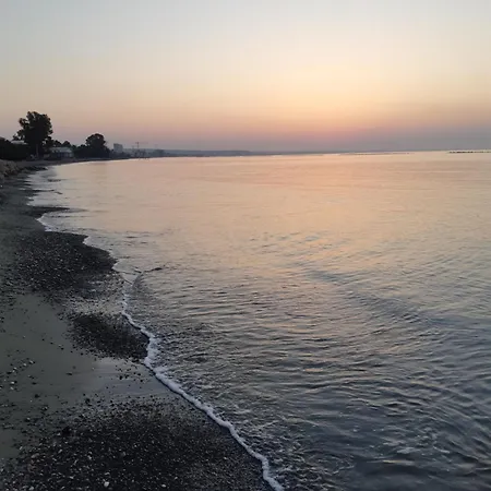 Enjoy Sunrise At Spacious 3br Flat By The Seafront * Voróklini